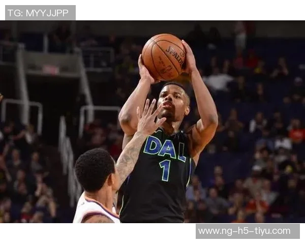 小卡谈三分球表现力争进步积极寻找机会提升投篮命中率